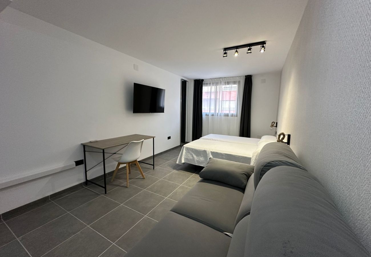 Rent by room in Vinaroz / Vinaros - SUITES 101